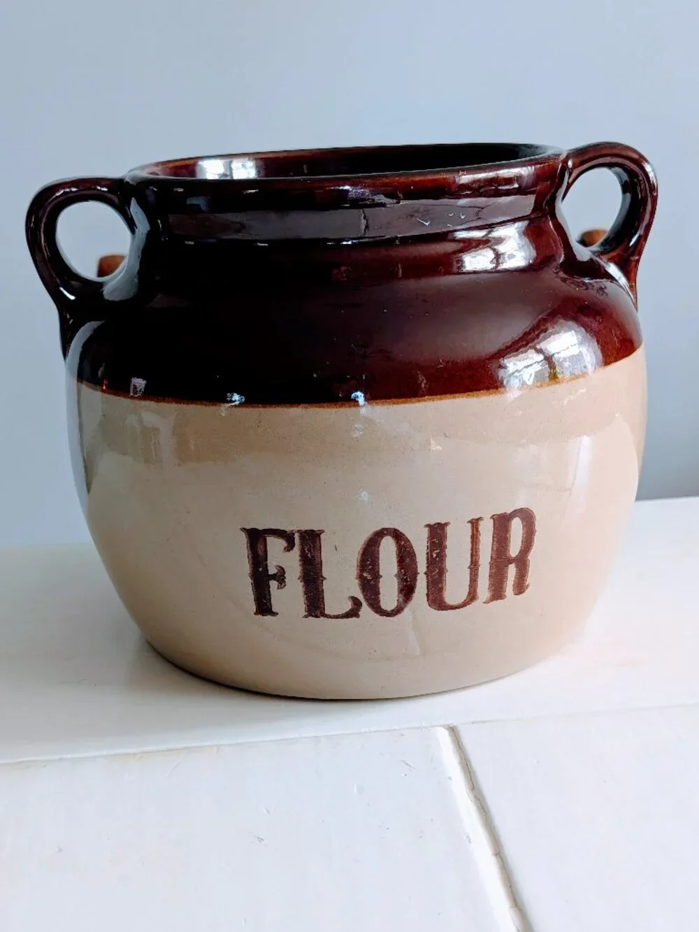VTG Flour Monmouth USA Stoneware Crock Brown Dipped Bean Pot Jar Maple Leaf